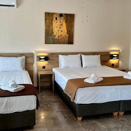 Dili Apartments อิเอริสโซส ภายนอก รูปภาพ