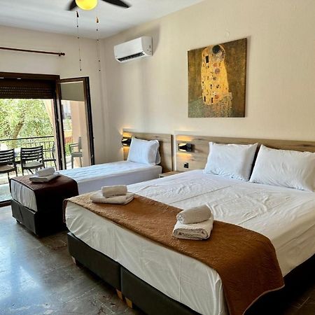 Dili Apartments อิเอริสโซส ภายนอก รูปภาพ
