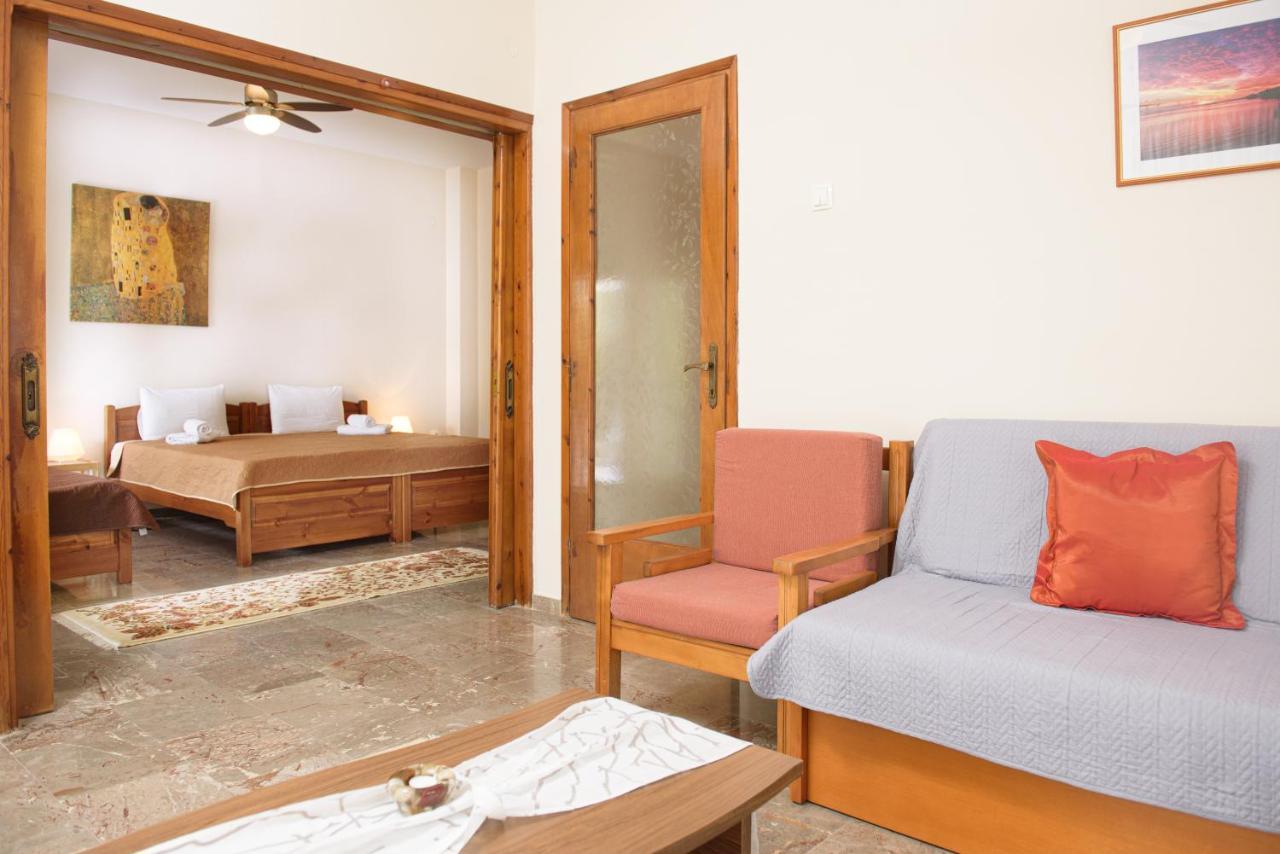 Dili Apartments อิเอริสโซส ภายนอก รูปภาพ